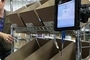 Retail Tablet Display Aan Schap Rammounts Universele Houder Retail Tablet Display Aan Schap Rammounts Universele Houder